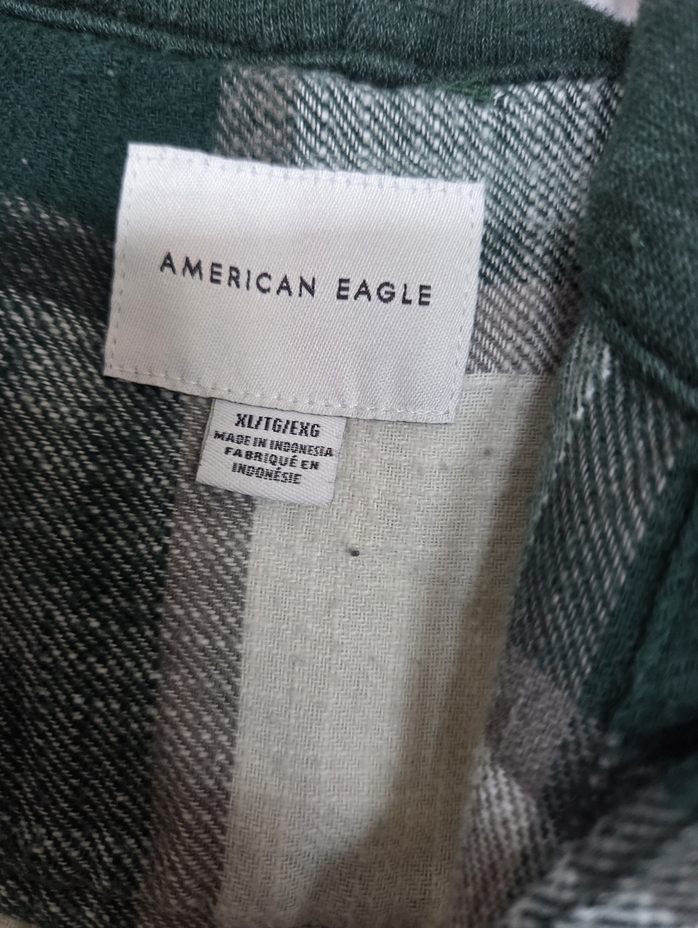 AE Green and Cream Plaid Hooded Button-Up Shirt XL - Picture 2 of 5